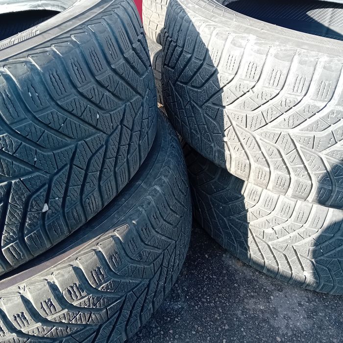 Set anvelope Yokohama 225/50/R18