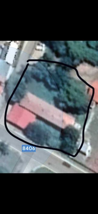 Продавам имот в град Белица