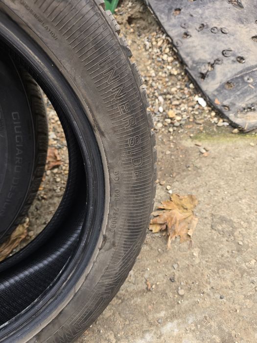 Vand 2 anvelope r 18