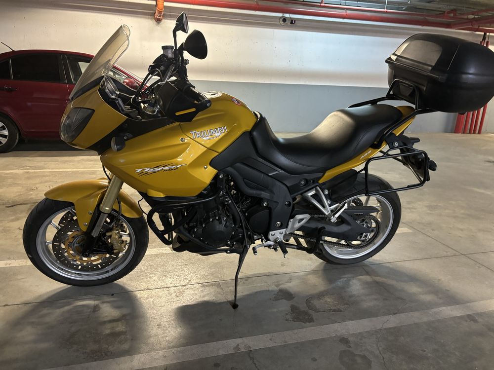 Triumph Tiger 1050  - perfect functional- fara nicio problema