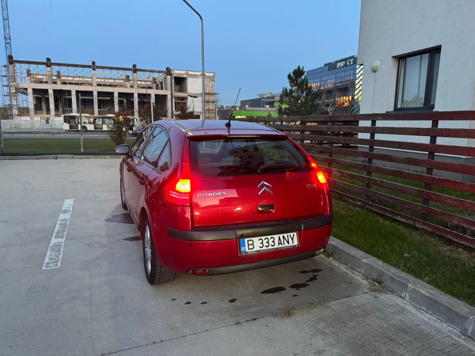 Citroen C4 în stare foarte bună de funcționare