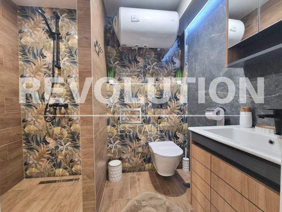 Дава се под наем Двустаен апартамент в Варна, Център - 60 кв.м за 600 € - Снимка #6