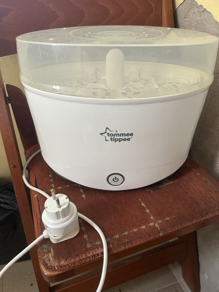 Стерилизатор за шишета “Tommee Tippee”