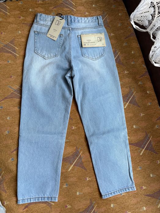 дънки и сукмани на различни марки