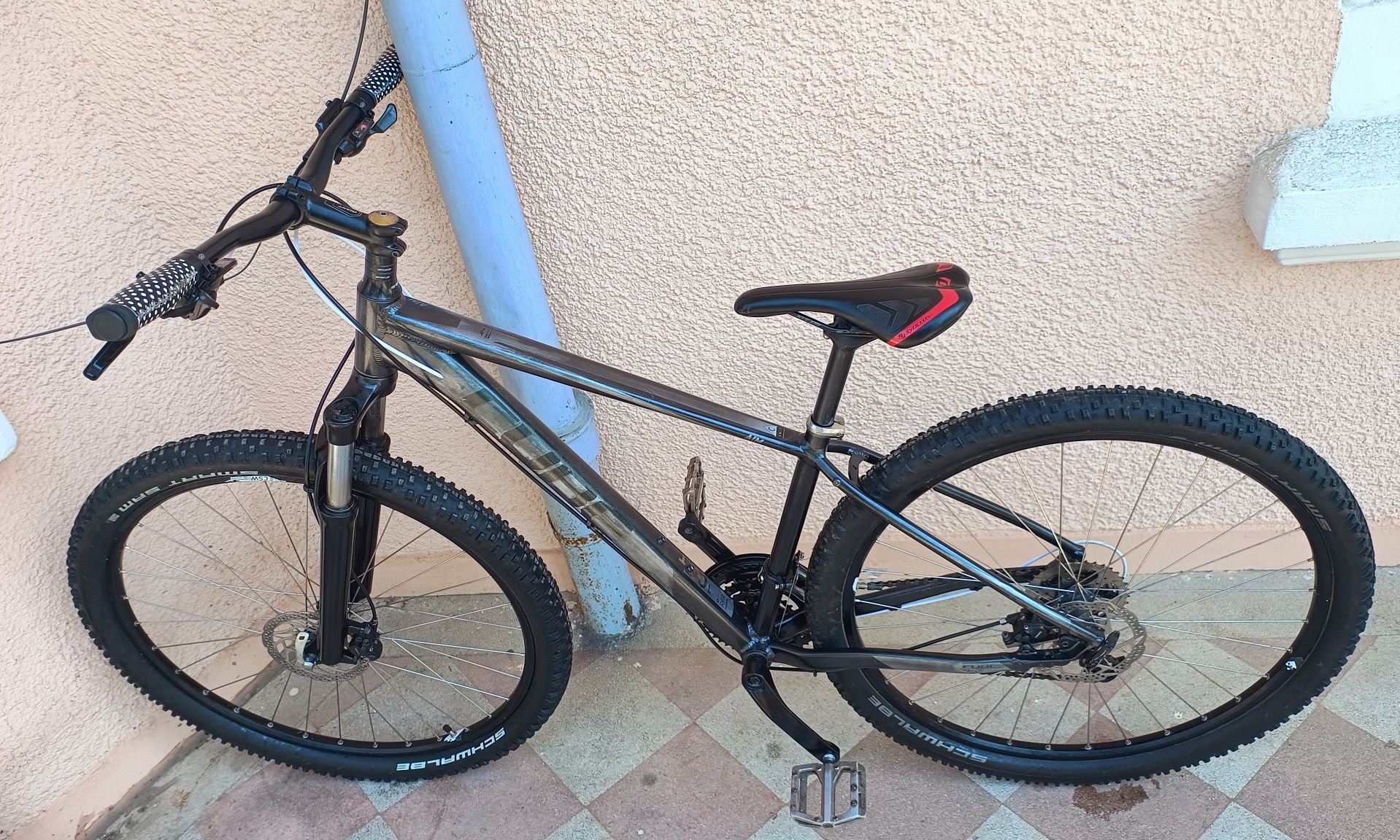 Bicicleta, Cube, Frane hidraulice, Shimano, 3x9 viteze, Cube aim,Deore