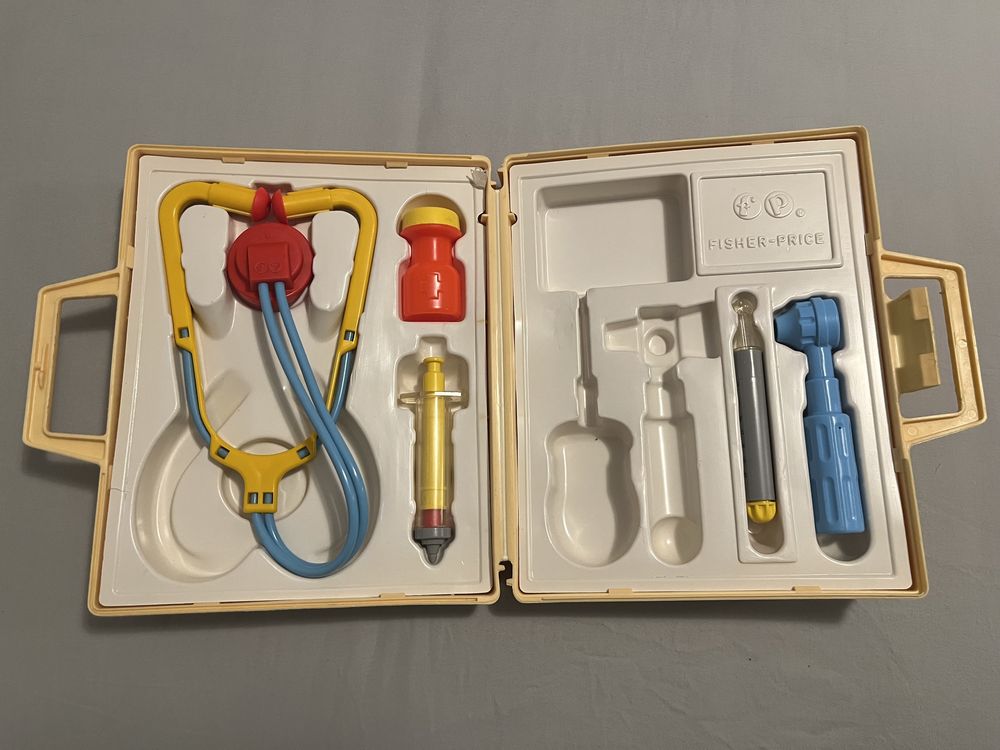 Trusa doctor Fisher Price 1977