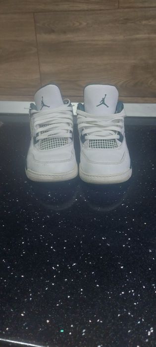 Jordan 4 mărimea 34 noi