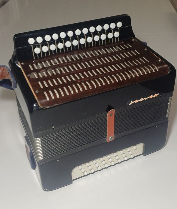 Гармонь "Восток" В Хорошем состоянии