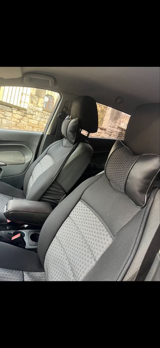 Продавам Ford Fiesta