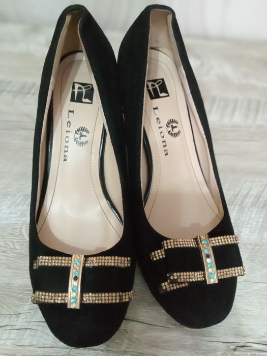 Женская обувь туфли и босоножки