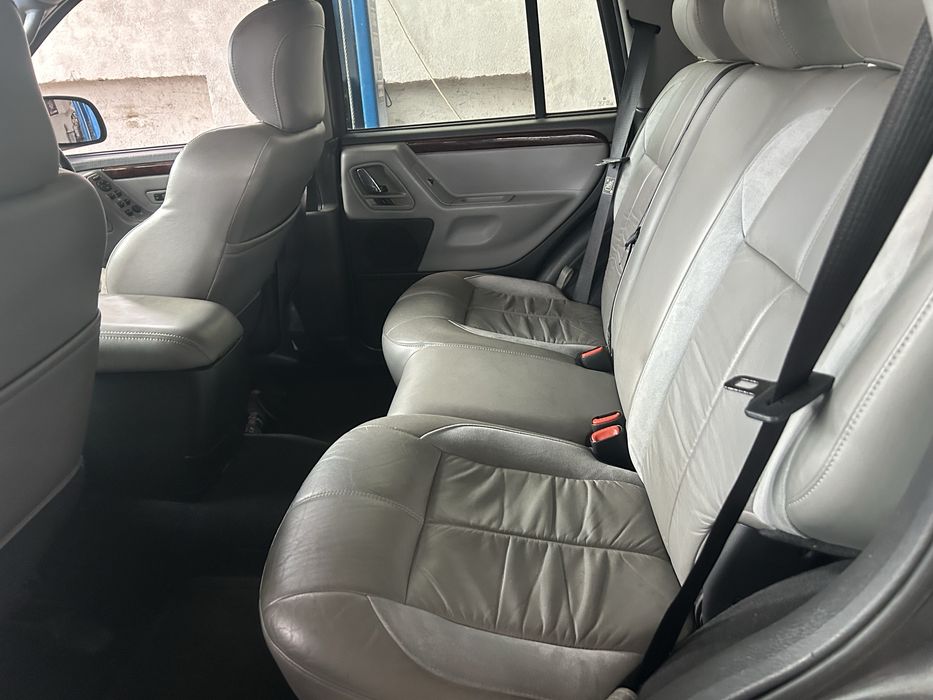 Jeep grand cherokee 4.7 HO на части