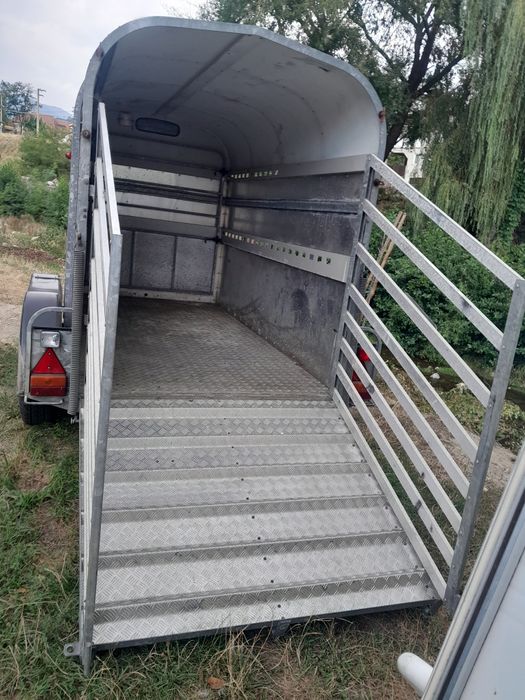 Remorca Bateson! Autorizata Transport Animale!!(Detin 3 Remorci Diferi