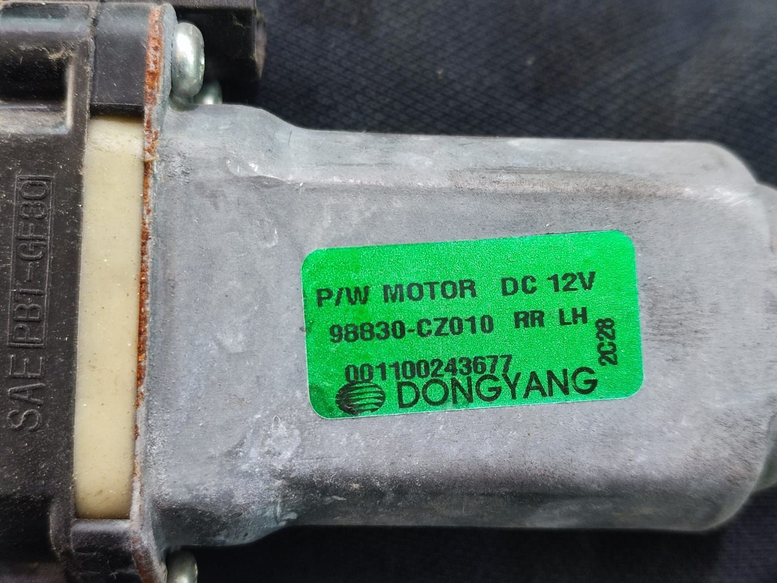 Macara geam stanga spate 98830-CZ010 SsangYong Korando 3 [2010 - 2013