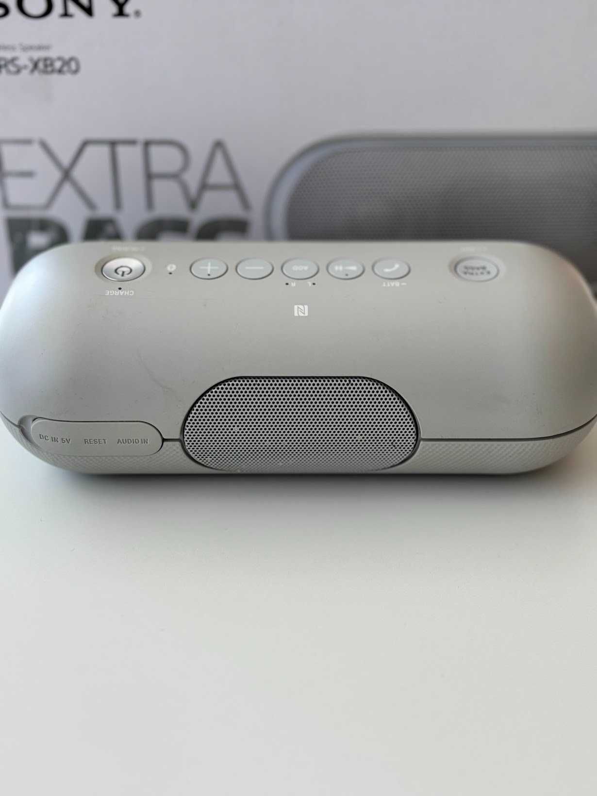 Sony блутут колонка XB20 С EXTRA BASS™ и BLUETOOTH