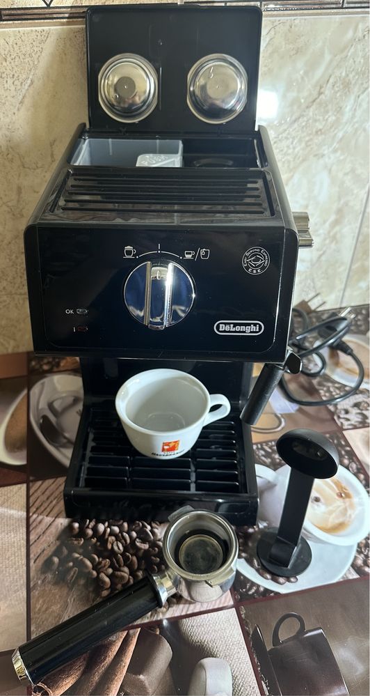 Vand Espressor De'Longhi ECP 31.21