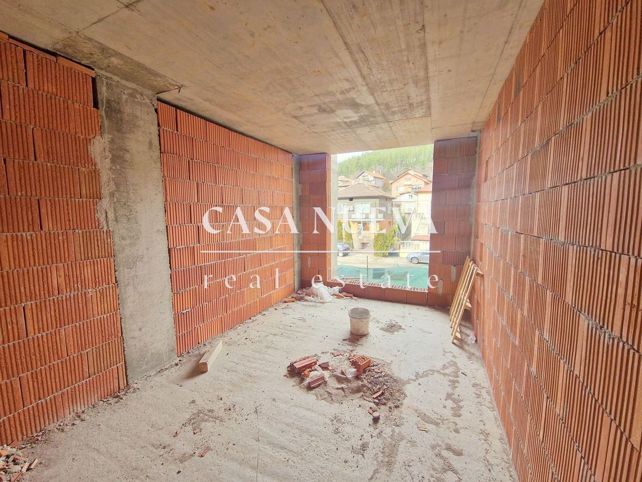 Продава се Четиристаен апартамент в Перник, Изток - 108 кв.м за 1206 €/кв.м - Снимка #3