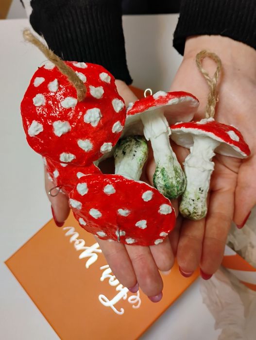 Играчки за елха ръчна изработка