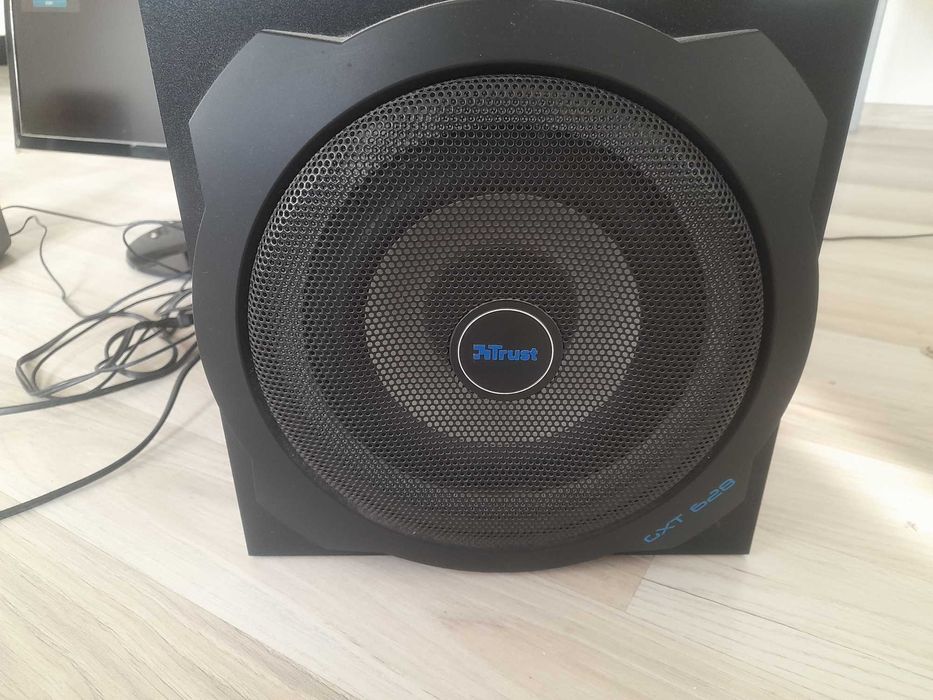 Monitor samsung plus boxe pc