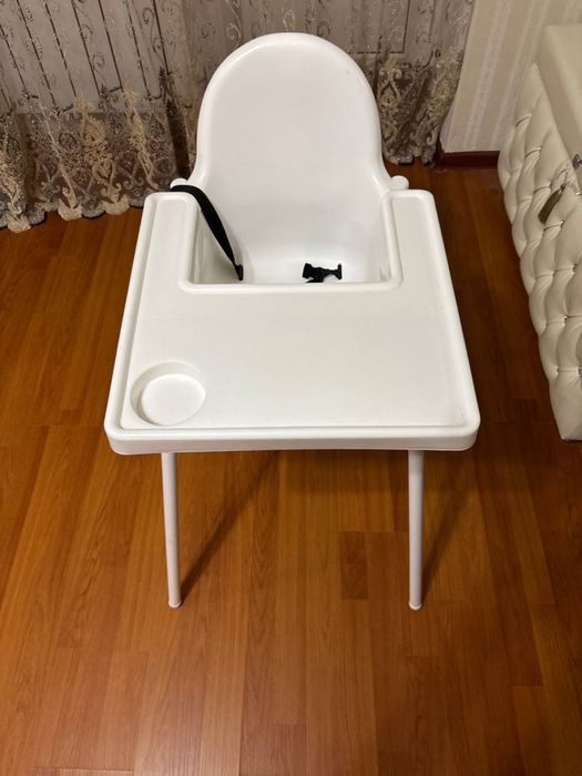 Детский стульчик для кормления