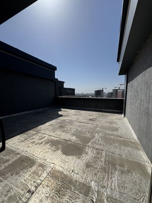 Новостройка 4/10/10;ЖК Sky Builds Коробка Ор-р дворец Авиа Строителей