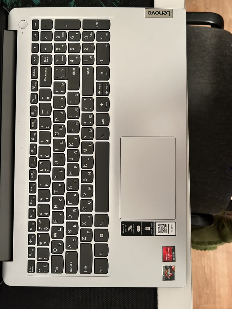Ноутбук Lenovo IdeaPad 1