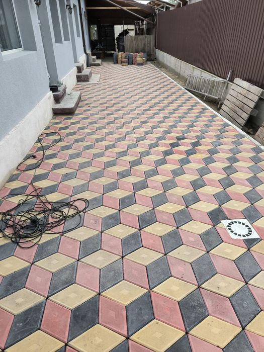 Coame de gard si pavaj