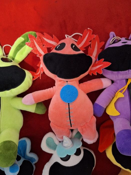 Smiling critters plușuri