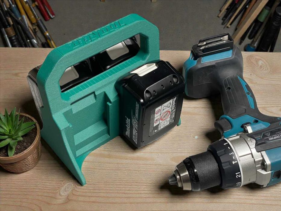 Организатор за батерии Парксайд и Макита / Parkside, Makita /