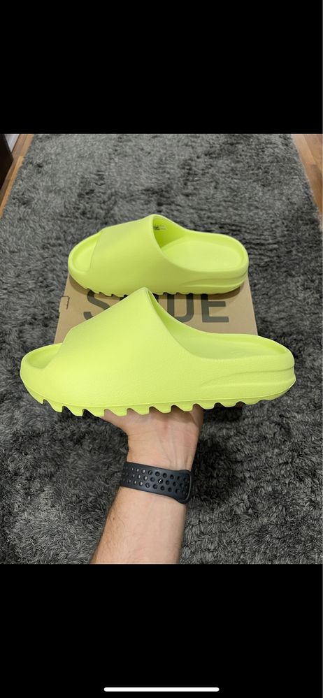 Adidas Yeezy Slide Green Glow