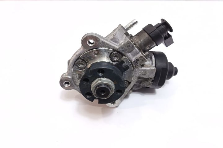 Pompa inalta presiune 2.0 tdi Volkswagen VW Passat B6