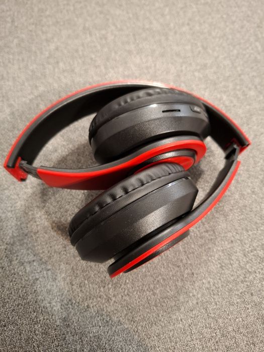 Căști de gaming wireless (Bluetooth) , iluminare RGB