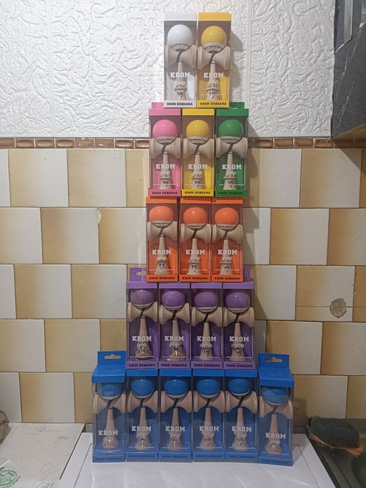 Kendama pop krom sigilate și alte modele