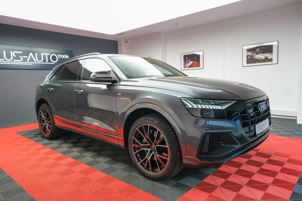 Audi Q8 Stare impecabila , foarte bine echipat .
