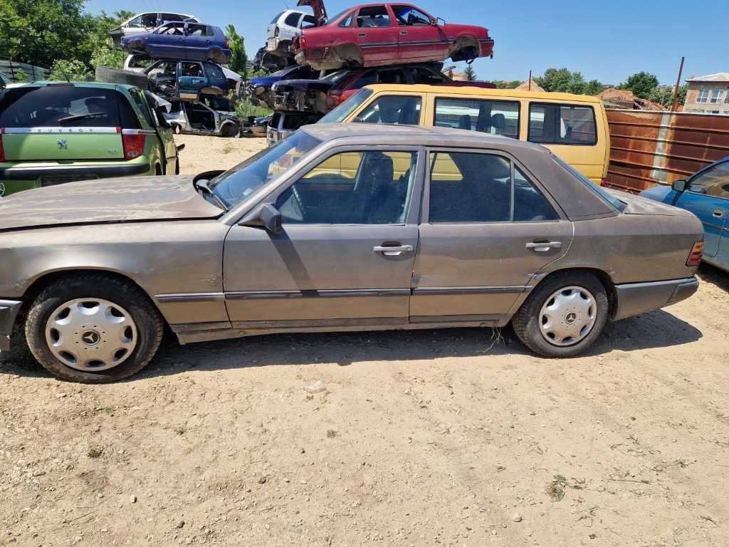 Mercedes-Benz 124 2.5 д 90кс за части