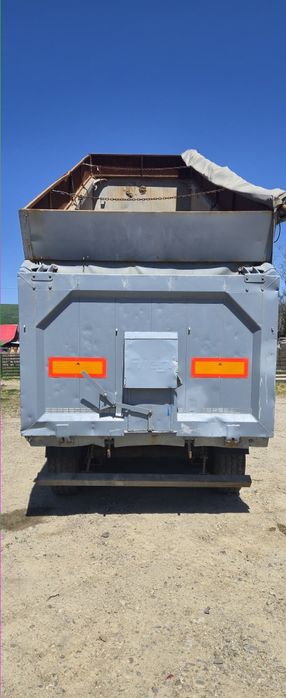 Semiremorca bena 2011 piatra-cereale 28/37mc Fliegl+DAF CF 2007