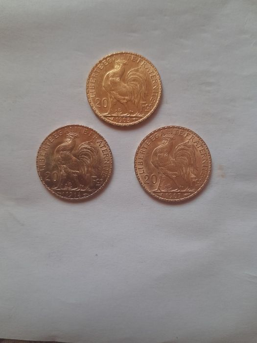 Cocosei  3 bucati ...3600/ bucata