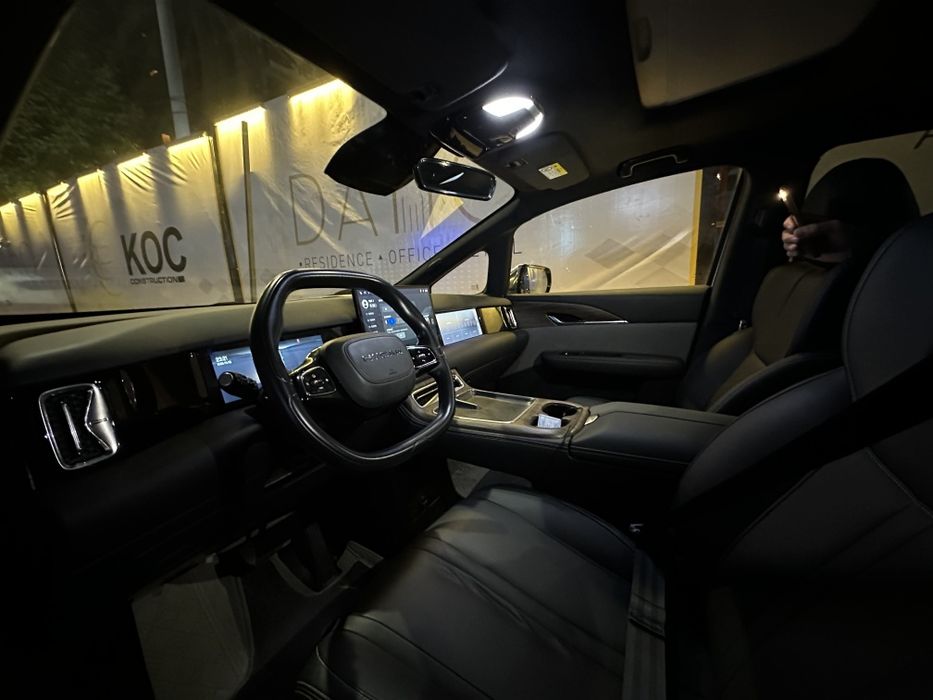 Gac Hycan   v09 luxury
