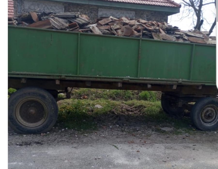 Vând remorca cu roata 5