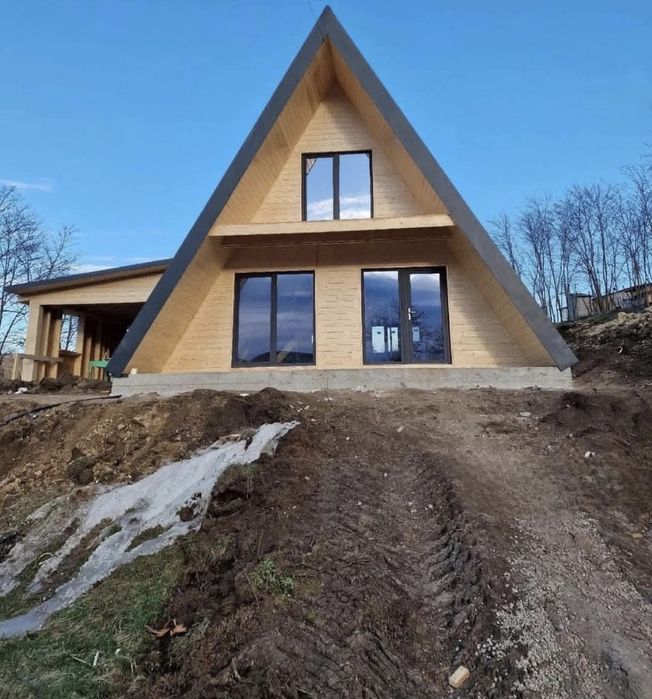 Vand cabane pe structura din lemn