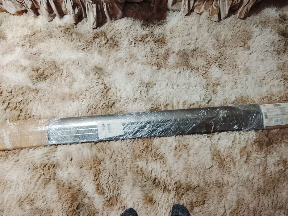 Продам пороги на тоету корону премио 210-211 кузов