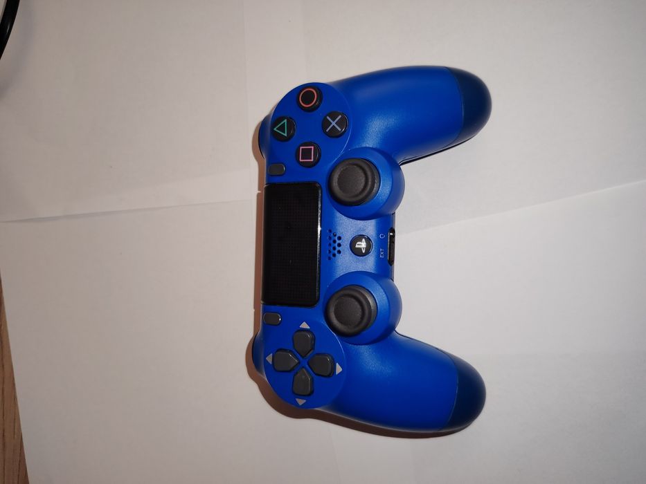 Play station 4 slim 1 tb