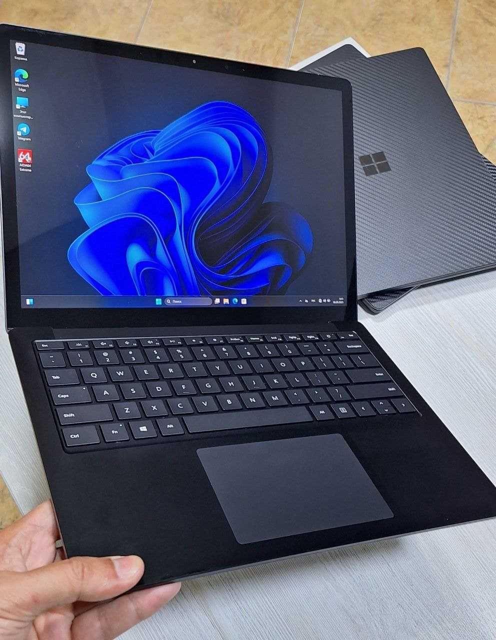 Surface Laptop 3 carbon 13.5” 2K IPS Sensor I7-1065G7 16GB/256GB NVMe