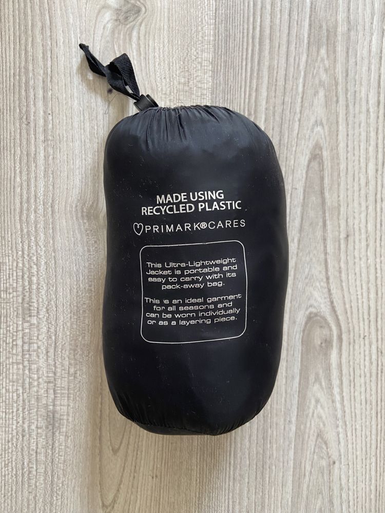 Vesta Primark Ultra-Lightweight noua