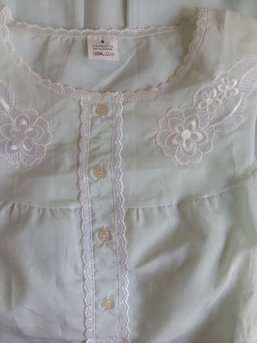 Нова лека нощница