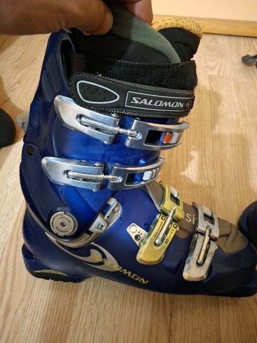 Ски щеки и ботуши