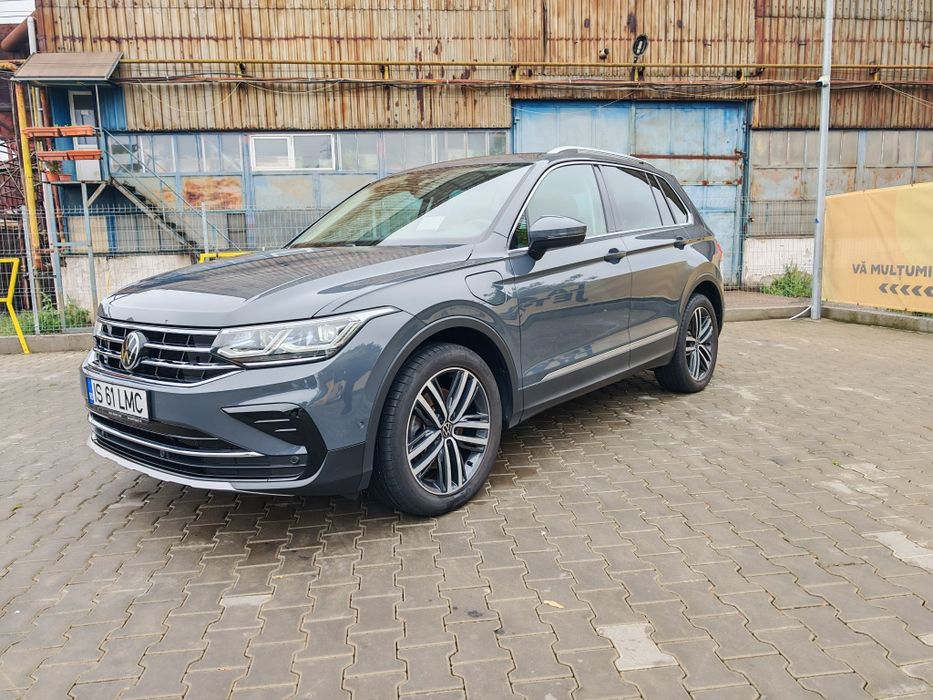 Vand VW Tiguan Plug-in Hybrid 1.4 eTsi, 245 cp, 2022