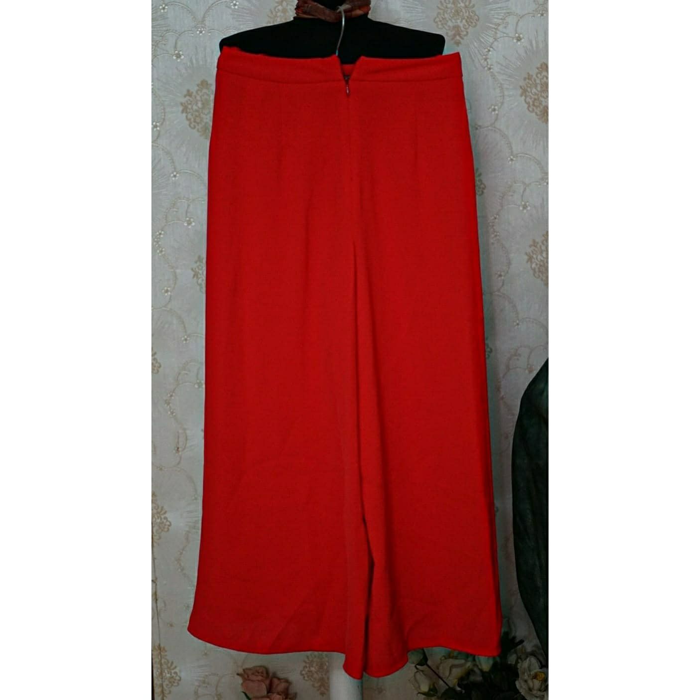 Pantaloni Topshop cullotes ( stil Asos, Zara) roșii sexy eleganți i