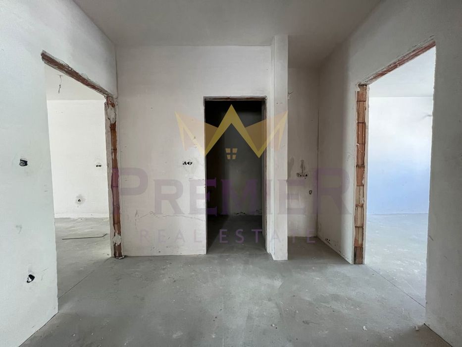 Продава се Четиристаен апартамент в Варна, Бриз - 144 кв.м за 2500 €/кв.м - Снимка #4