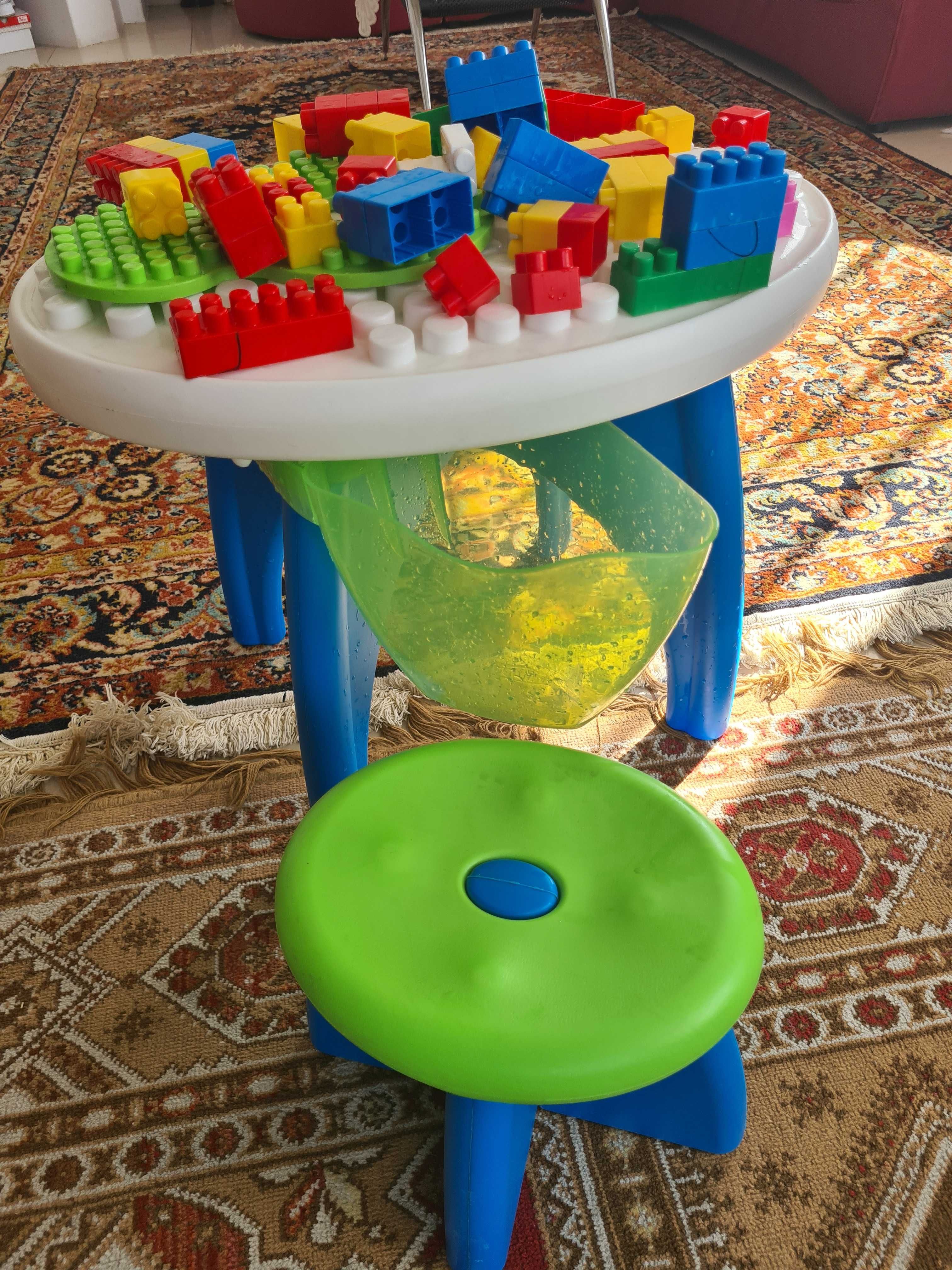 Vand masuta lego Ecoiffier