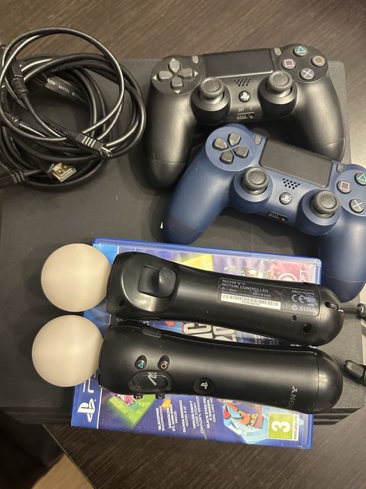 De vanzare Playstation 4 pro